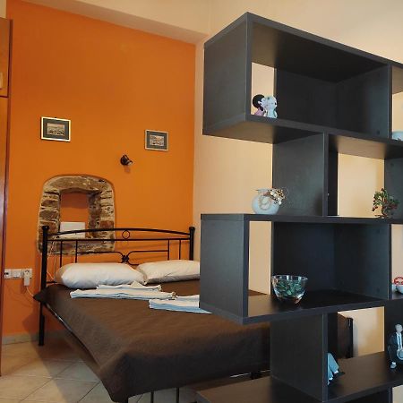 1872 - Agnes, Cozy Stony Apartment With Balcony Ермополи Екстериор снимка